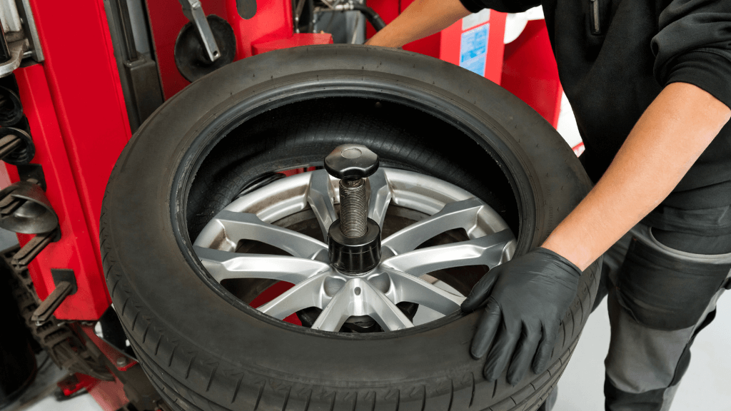 How to Use Tyre Changer Machine: A Detailed Guide. 3 Removing the damaged tyre from the rim. How to use tyre changer machine How to Use Tyre Changer Machine: A Detailed Guide.